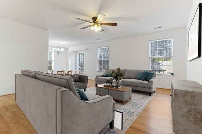 Building Photo - 301 Carnahan Dr