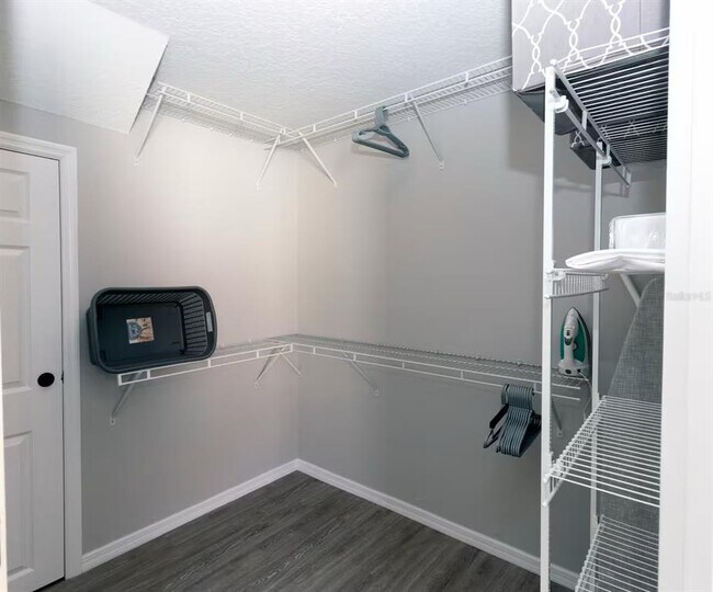 Building Photo - 251 Hypolita Ave