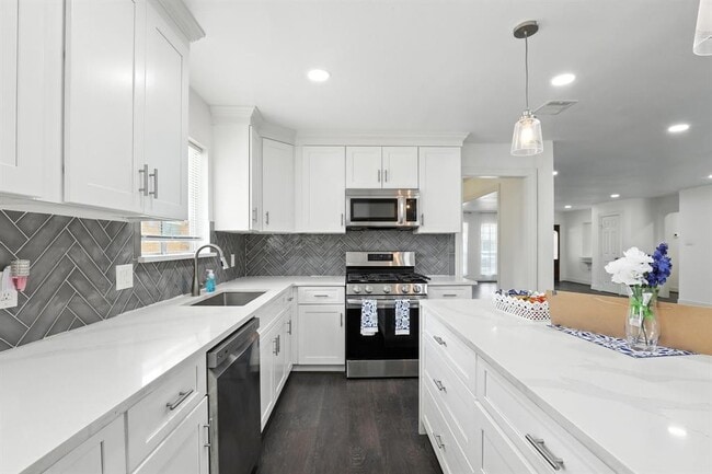 Building Photo - 9226 Kapri Ln