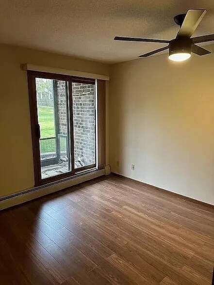 Second Bedroom - 35 Nathan Ln N