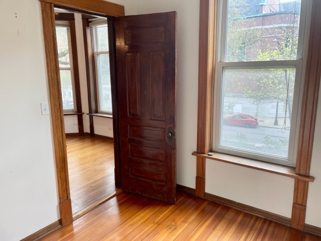 Front office/ bedroom 1 - 4032 N Ashland Ave