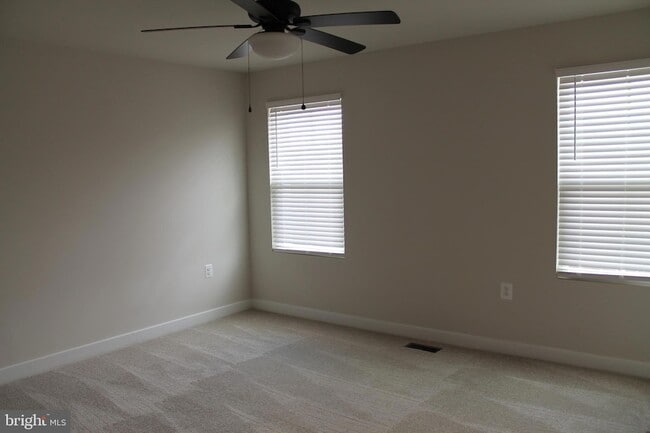 Building Photo - 8946 Penrith Dr