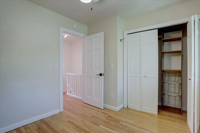 Building Photo - Welcome to Your Boulder Oasis at Hickok Place