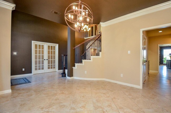 Building Photo - 2703 Bonnie Bray Dr