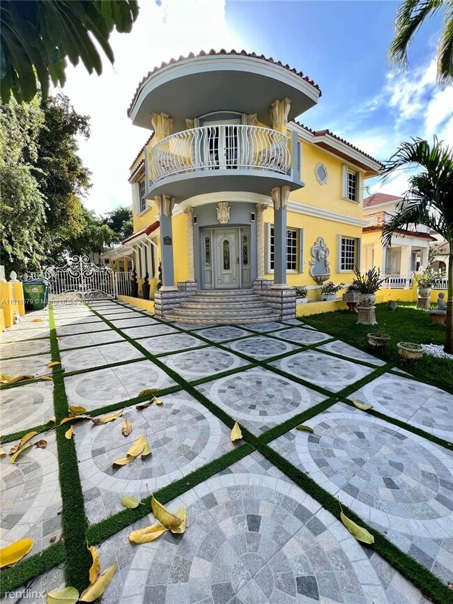 Building Photo - 3 br, 2 bath House - 1336 SW 14th St