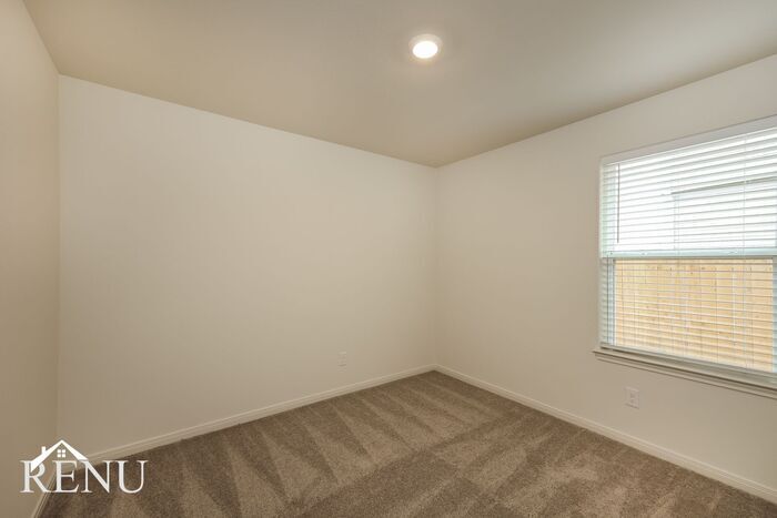 Building Photo - 10922 Chatham Ct