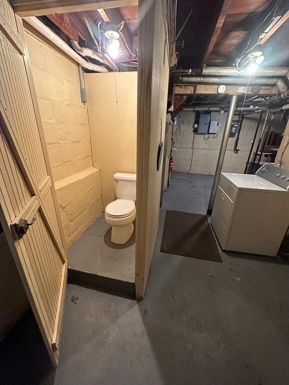 Building Photo - 238 Ashcroft Rd