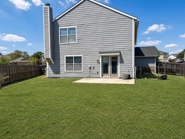 Building Photo - 1621 Village Park Trail