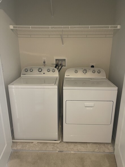 Washer and dryer - 708 Lakeview Ct