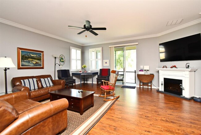 Building Photo - 11235 Wishing Well Ln