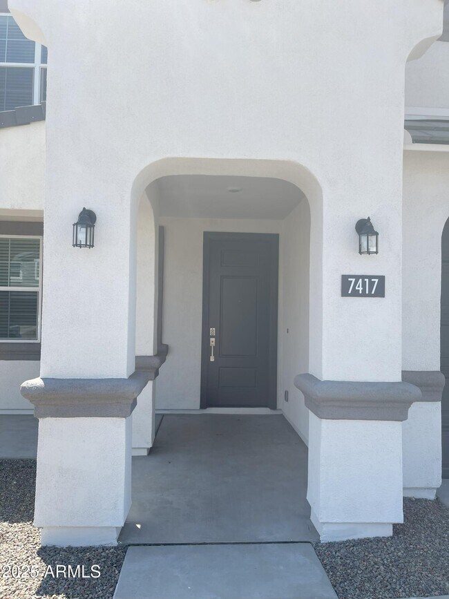 Building Photo - 7417 W Buckhorn Trail