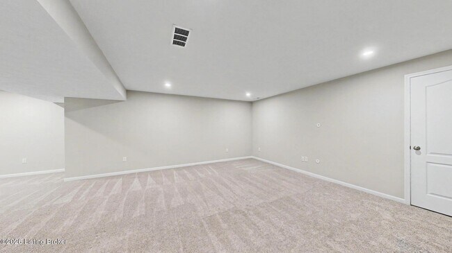 Building Photo - 15802 Stonehouse Ct