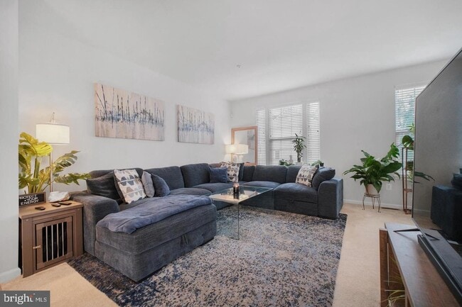 Building Photo - 52 Caswell Dr