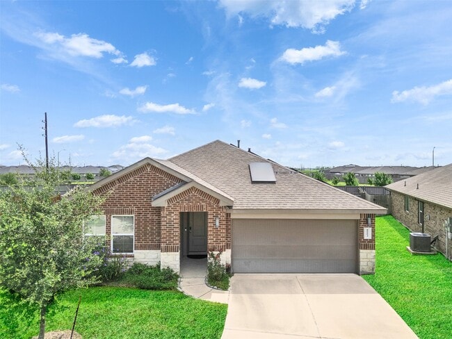 Building Photo - 8003 Black Forest Ln
