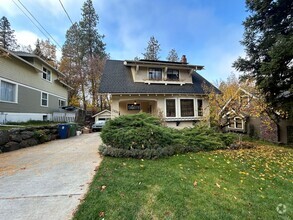 Building Photo - Charming South Hill Craftsman