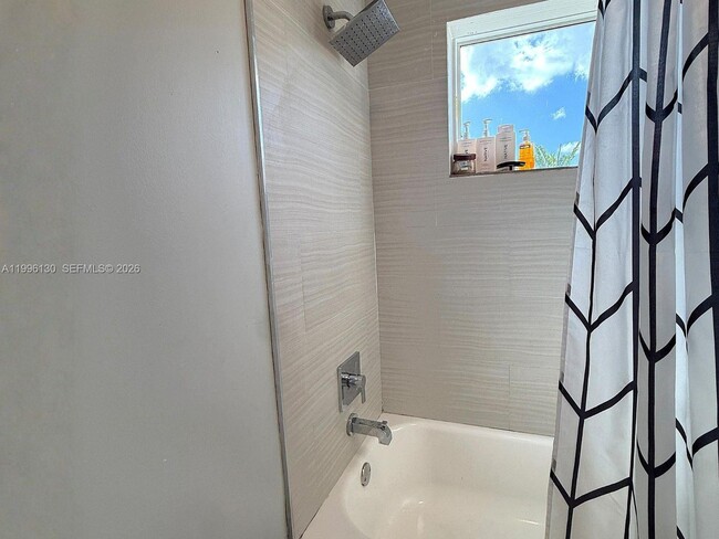 Building Photo - 311 NW 201st Ave