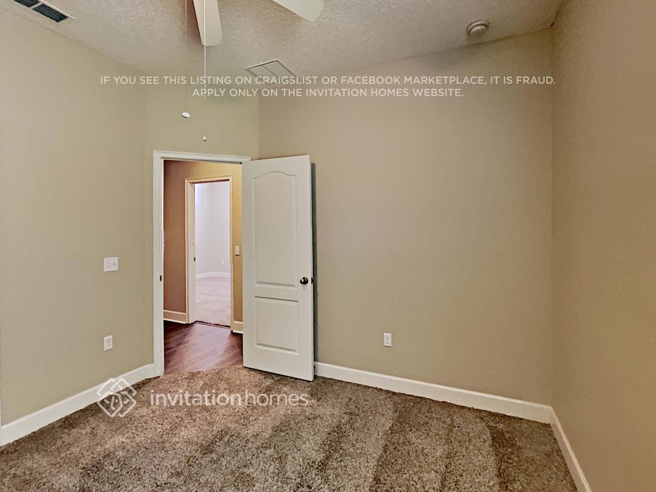 Building Photo - 2321 Lobelia Pl