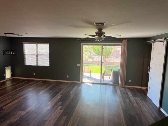 Building Photo - 37444 Big Bend Rd