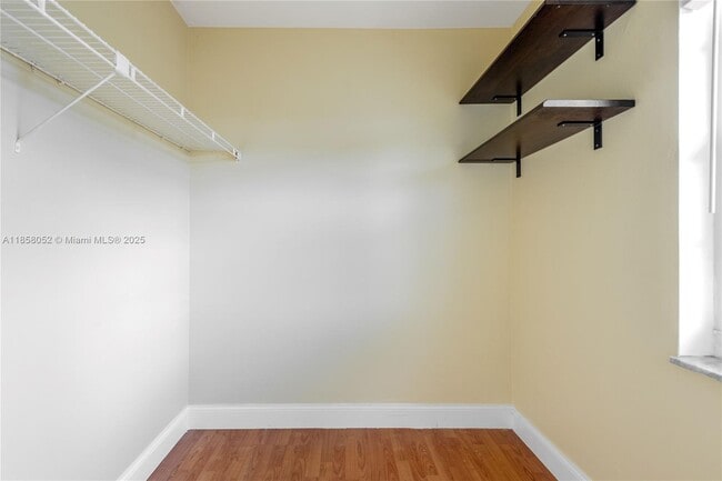 Building Photo - 1824 SW 81st Way