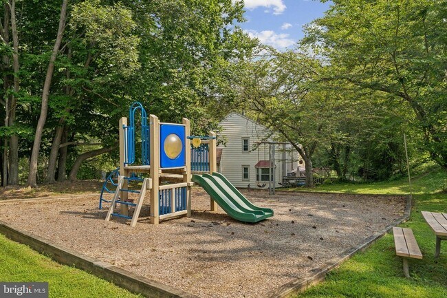 Building Photo - 13212 Meander Cove Dr