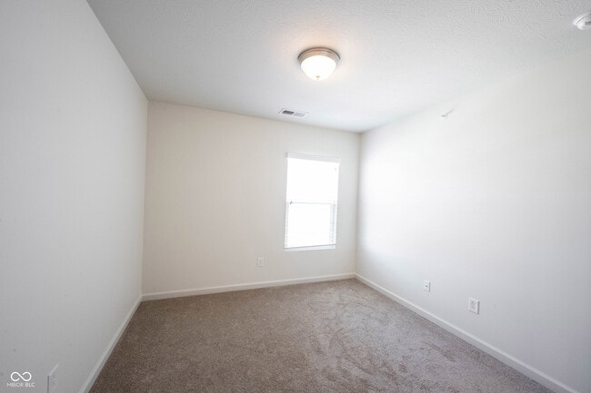 Building Photo - 12015 Zircon Ln