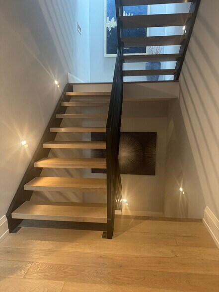 Building Photo - 230 S 3rd St