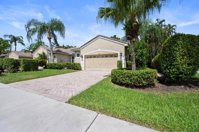 Building Photo - 4677 Carlton Golf Dr