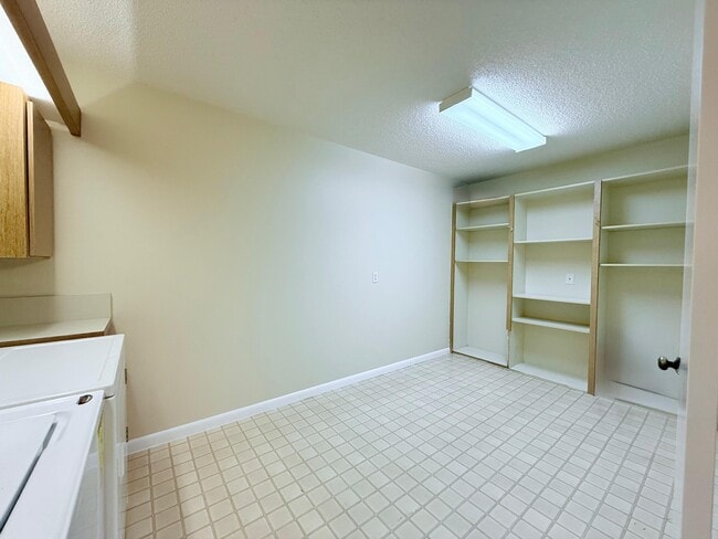 Building Photo - 2621 Village Blvd
