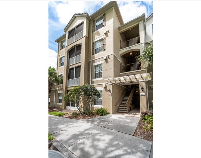 Building Photo - 3326 Robert Trent Jones Dr