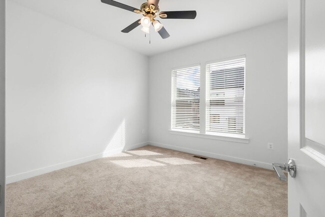 Building Photo - Rent – Brand New Townhome in the Watershed Community