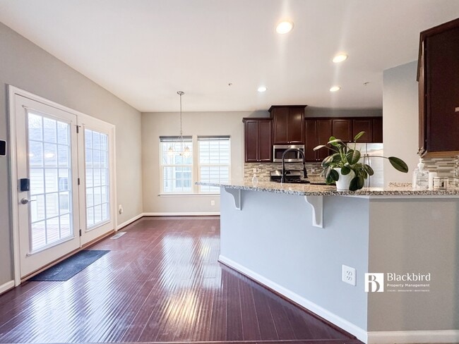 Building Photo - 13719 Port Commerce Ct