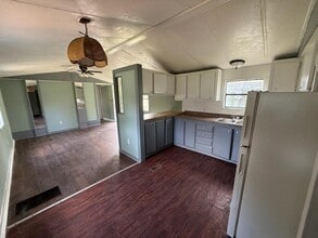 Building Photo - 3561 Alcoy Rd