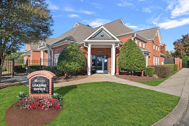 Building Photo - Hawthorne Bridford