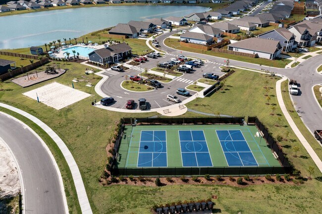 Building Photo - Home in Surf City