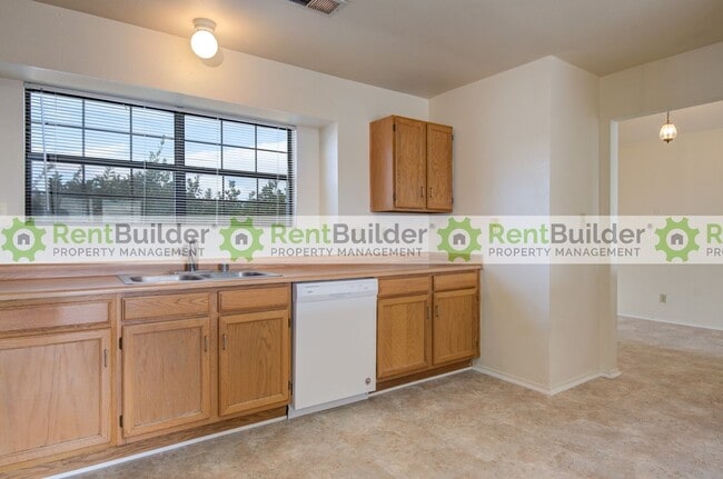 Building Photo - !!ARRIVING SOON!!