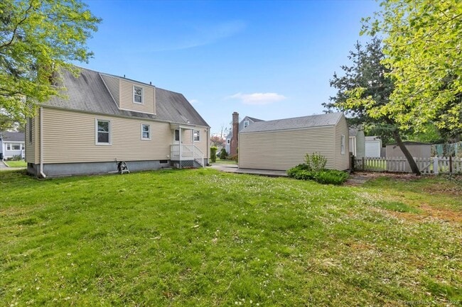 Building Photo - 119 Sunnyside Ct