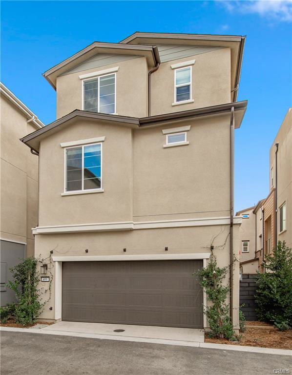 Building Photo - 136 Ruby Rd