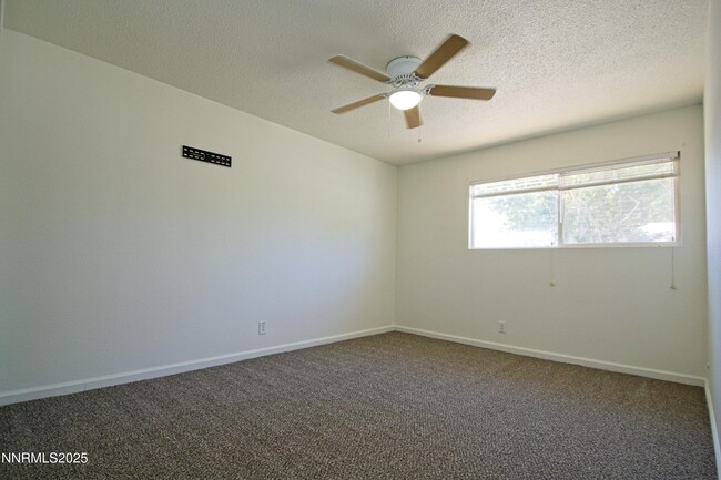 Building Photo - 1198 Virbel Ln