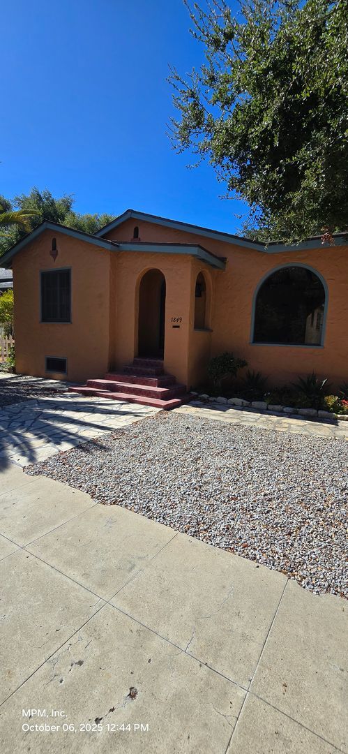 3 Bedroom 1.5 bath with large basement an... - 3 Bedroom 1.5 bath with large basement  an...
