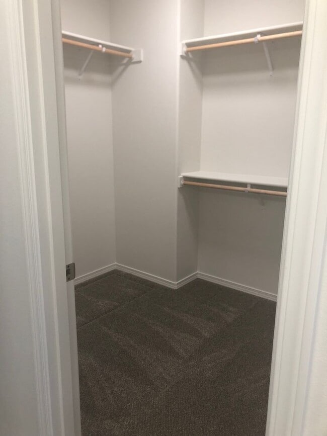 Building Photo - Home for Rent!!