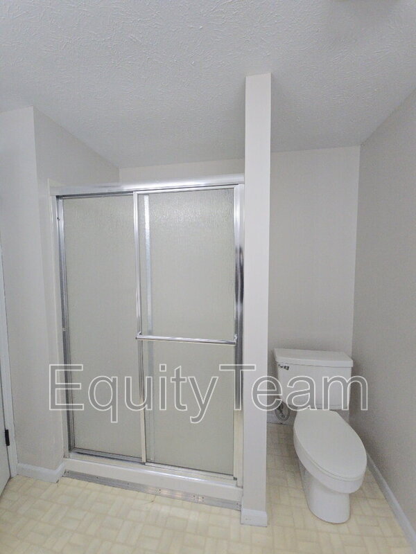 Building Photo - 9178 Fields Dr