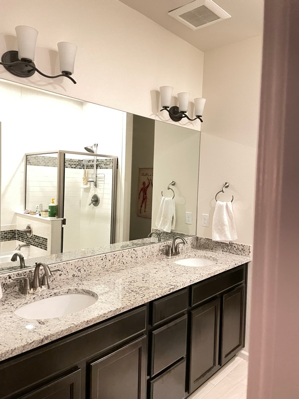 Building Photo - 15102 E Batavia Pl