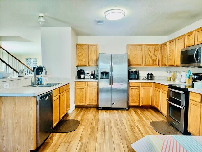 Building Photo - Coming Soon Spacious 4-Bedroom Home for Re...
