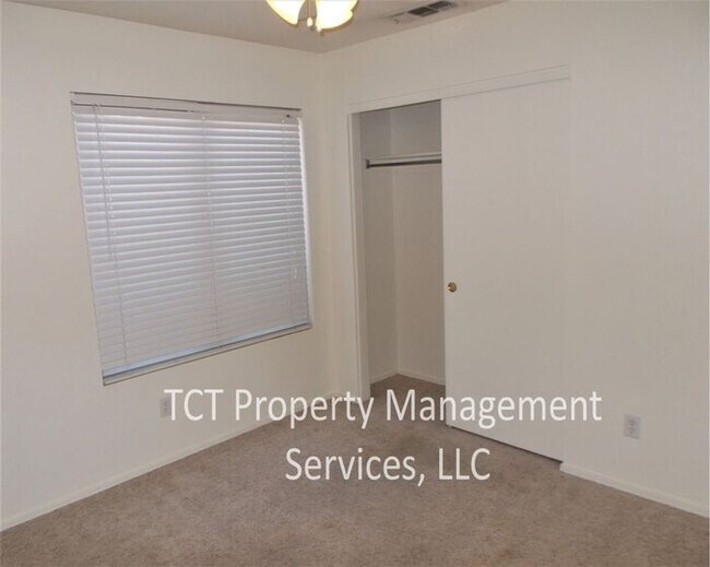 Building Photo - Beautiful Chandler Home!