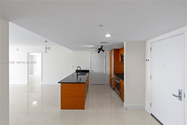 Building Photo - 50 Biscayne Blvd