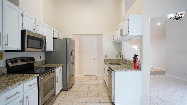 Building Photo - 4501 Bridgeton Ln