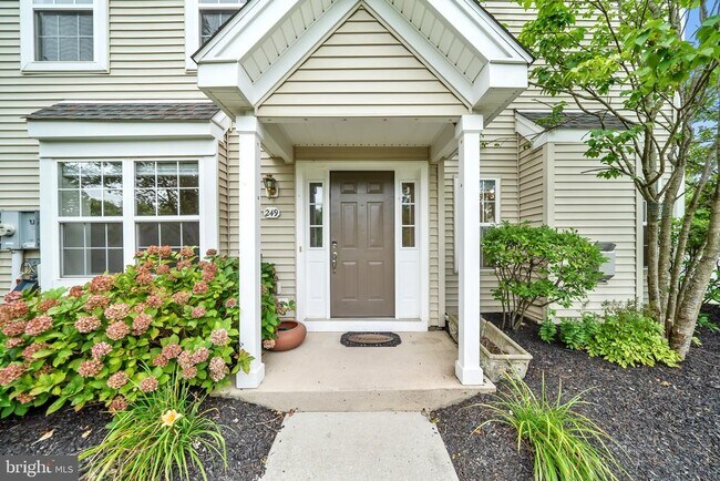 Building Photo - 249 Flagstone Rd