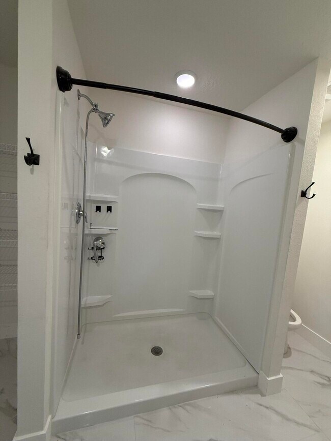 Building Photo - 1205 SW Alcantarra Blvd