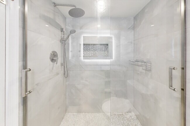 Building Photo - 7721 Tremayne Pl