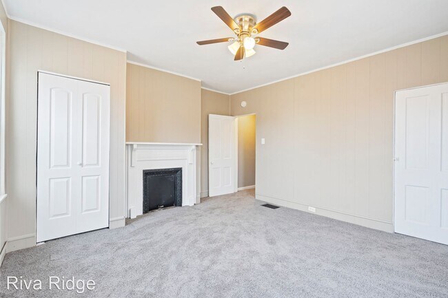 Building Photo - 3 br, 1 bath House - 200 West Elizabeth St...